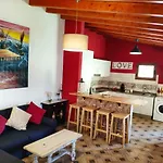Norte Piscina Privada Climatizada Дом отдыха